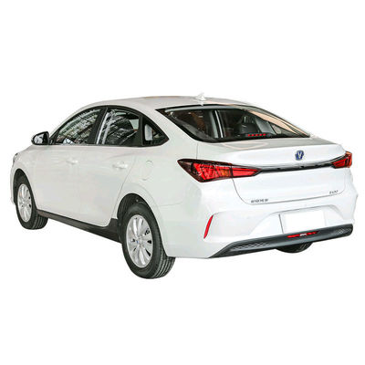 Changan YiDong EV460 Chinese Electric Taxi Sedan 401KM Vie de la batterie