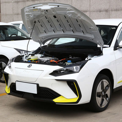 Dong Feng E70 Taxi électrique chinois Pour le trajet en ligne