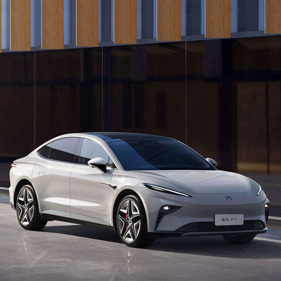 2023 Feifan R7 SUV électrique 250 kW conduite automatique avec une autonomie de 642 km