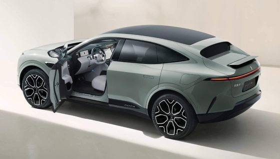 Avatr 11 SUV électrique chinois de luxe pour la famille 19.03kwh/100km