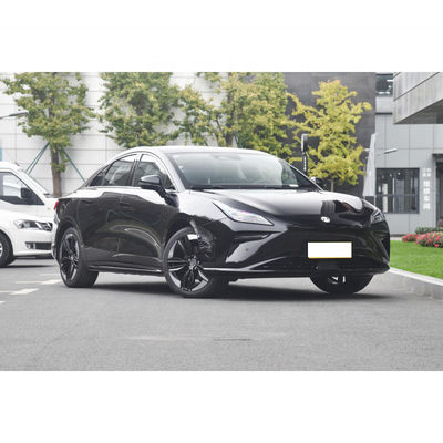Hycan A06 Taxi électrique chinois Moyenne voiture électrique Avec une portée de 550KM-630KM