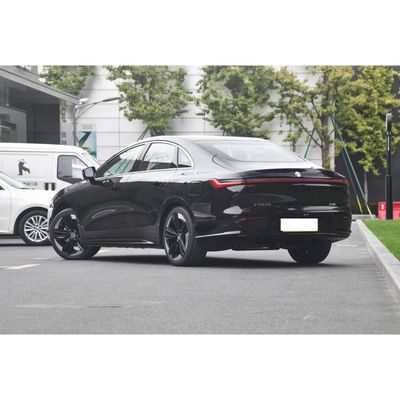 Hycan A06 Taxi électrique chinois Moyenne voiture électrique Avec une portée de 550KM-630KM