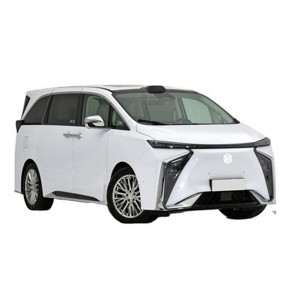 Hycan V09 Chinese Electric MPV 7 places avec une autonomie de croisière de 762 km