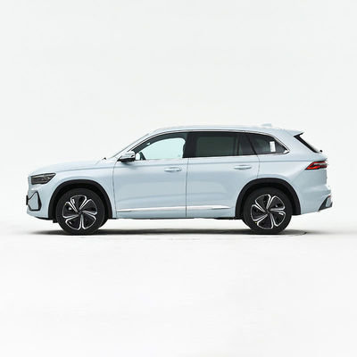 Le Geely Xingyue L est un SUV de luxe, avec un kilométrage de 1300 km.