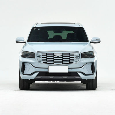 Le Geely Xingyue L est un SUV de luxe, avec un kilométrage de 1300 km.
