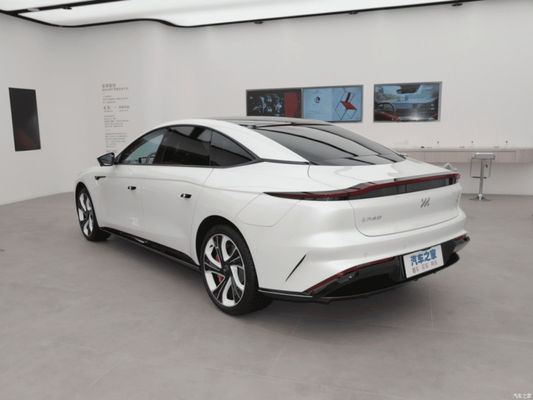 IM L7 EV 2023 Elite Chinese Electric Sedan Croisière portée de 675 km