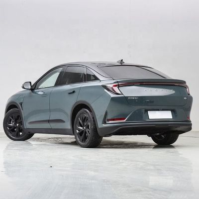 ARCFOX αS Chinese Electric Sedan conduite autonome avec Huawei