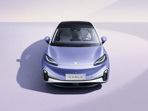 ARCFOX Koala Chinese Electric Sedan Petit MPV L2 conduite assistée