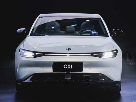 Leapmotor C01 Chinese Electric Sedan 525KM-717KM Avec des portes sans cadre
