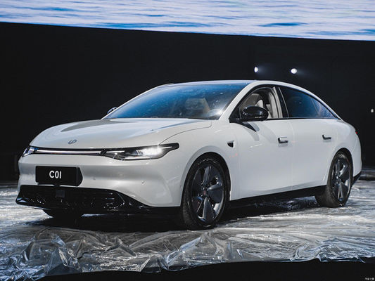 Leapmotor C01 Chinese Electric Sedan 525KM-717KM Avec des portes sans cadre