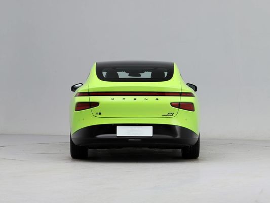 Xpeng P7 voitures électriques chinoises nouvelle énergie berline 4 portes 5 places