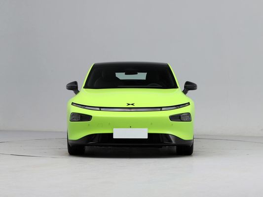 Xpeng P7 voitures électriques chinoises nouvelle énergie berline 4 portes 5 places
