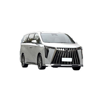GAC M8 voiture chinoise à carburant 5 portes 7 places MPV moteur 2.0T