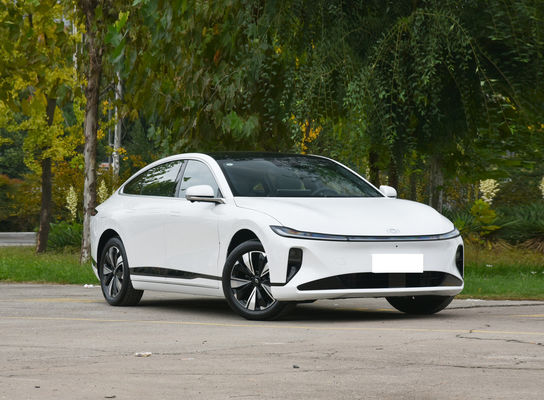 Chang'an A07 Sedan EV et Reev Deux combinaisons Durée de vie de la batterie 515 km (EV) et 1200 km (1.5T moteur Reev)