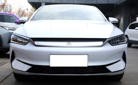 2024 BYD Qin Plus 55 km/120 km Honor Modèle Chine D-MI Plug dans une voiture hybride