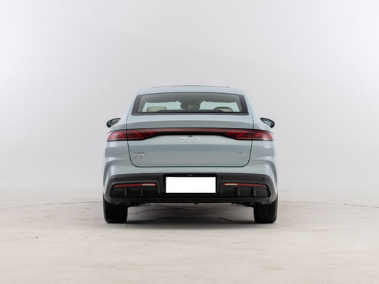 BYD Qin L, technologie D-mi 5.0, portée complète 2000KM+. Le PHEV avec la plus longue portée en Chine.