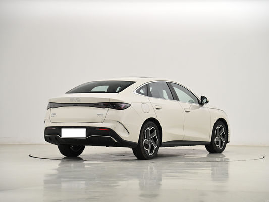 2024 BYD Seal06 Dm-i CLTC (L/100km) 1.36L PHEV Pouvoir de portée complète 2100KM Berline hybride!