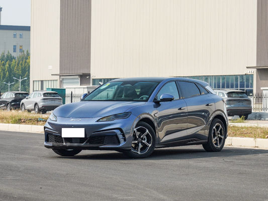 2025 BYD Seal 06GT, avec une autonomie de 505 km à 605 km.