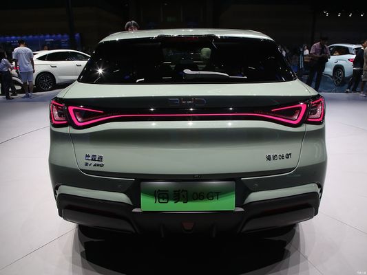 25 BYD Seal06GT, avec une autonomie de 505KM-605KM, avec traction intégrale et à deux roues motrices avec deux systèmes.