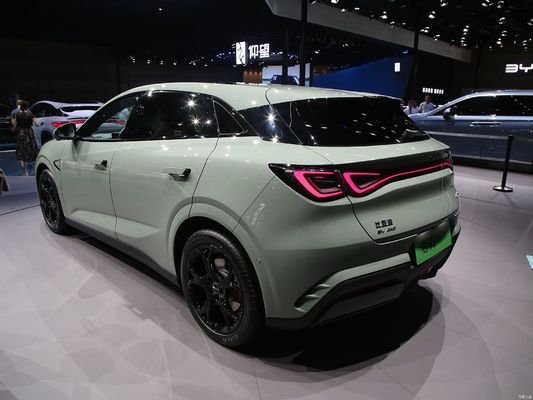 25 BYD Seal06GT, avec une autonomie de 505KM-605KM, avec traction intégrale et à deux roues motrices avec deux systèmes.